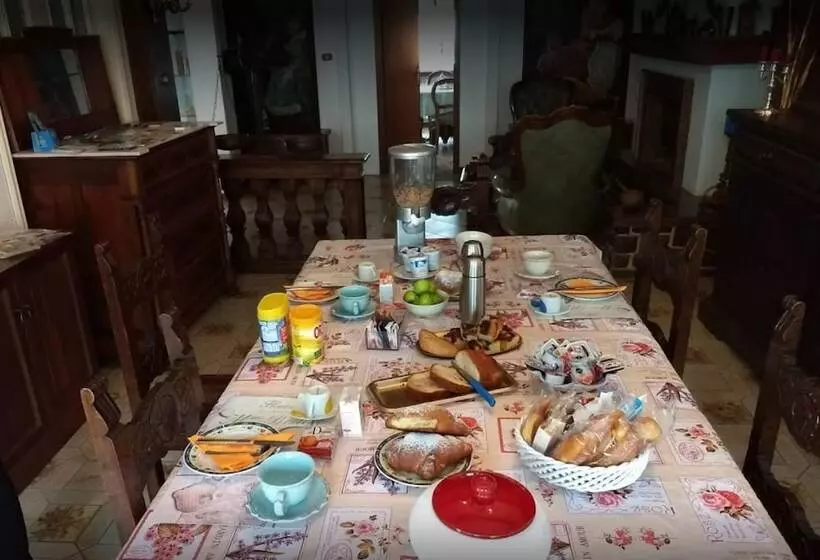 Aamiaismajoitus (B&B) La Villa