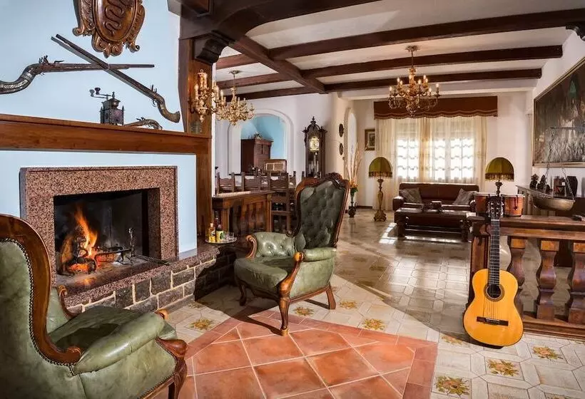 Aamiaismajoitus (B&B) La Villa