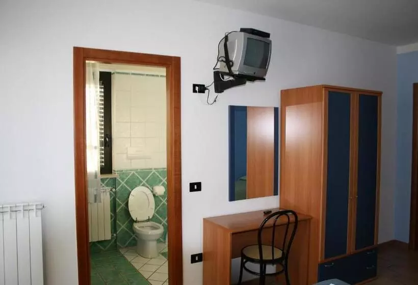 Aamiaismajoitus (B&B) Villa Ruberto