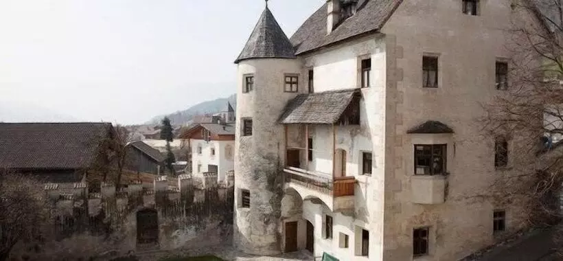 ホテル Ansitz Steinbock