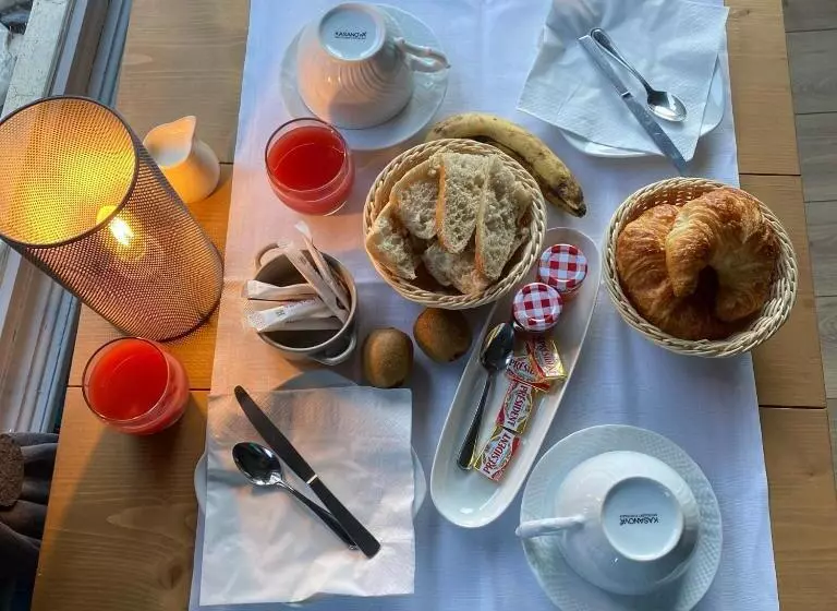 ホテル Hôtel Fleur Des Alpes