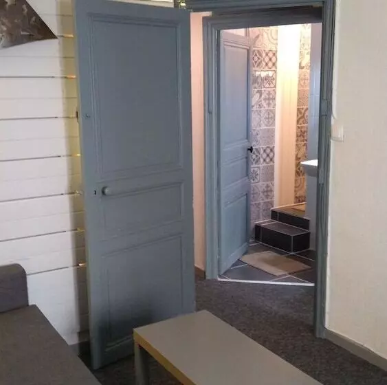 ホテル Mauguio Center