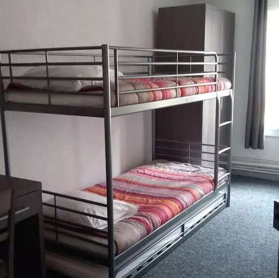 ホテル Mauguio Center