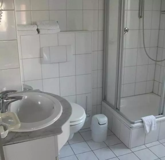 Hotelli Pension Loose