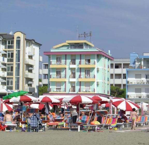 Отель Royal Garnì