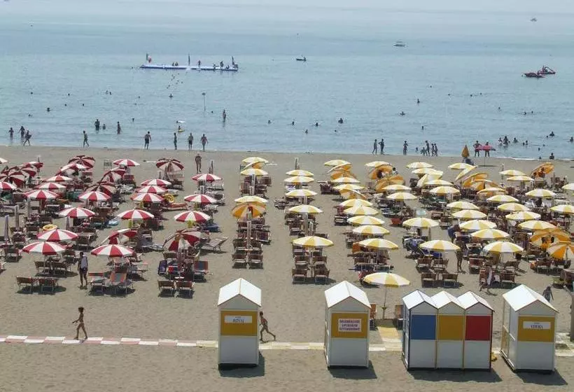 Hotel Royal Garnì