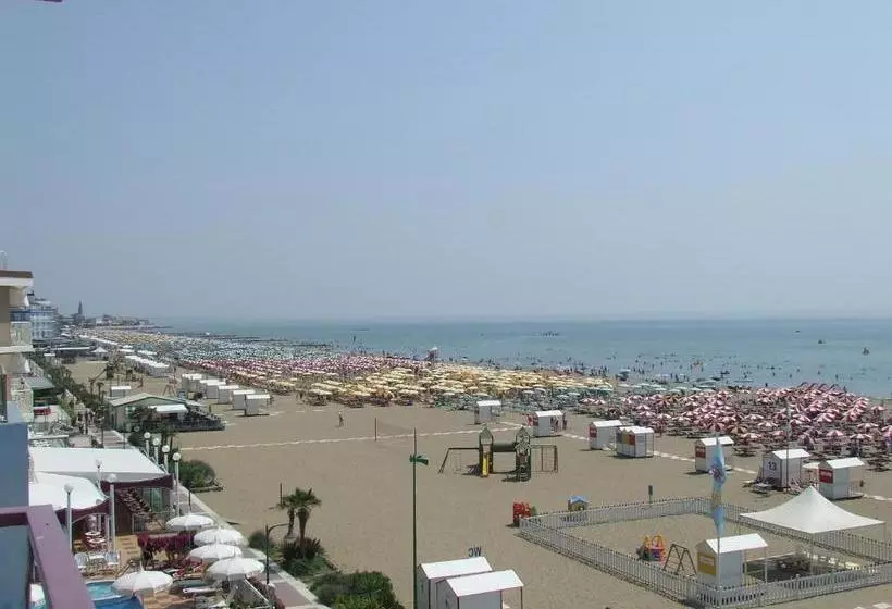 Hotel Royal Garnì