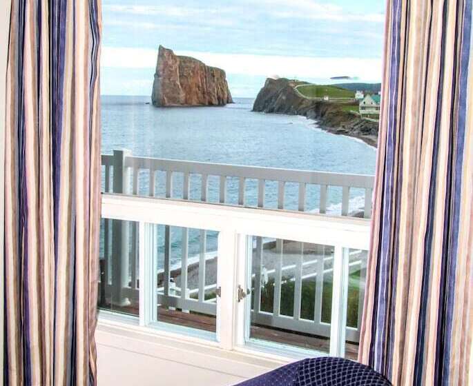 فندق على الطريق Les Trois Soeurs