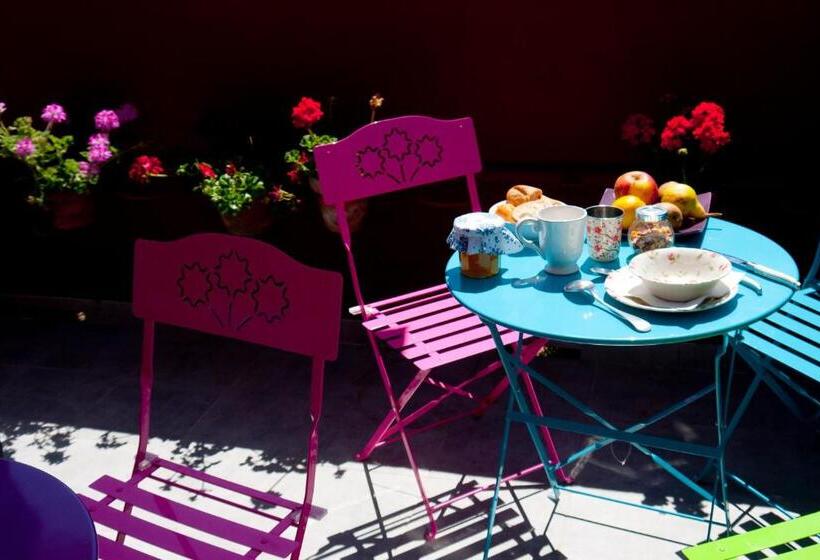 민박 La Maison De Thaïs