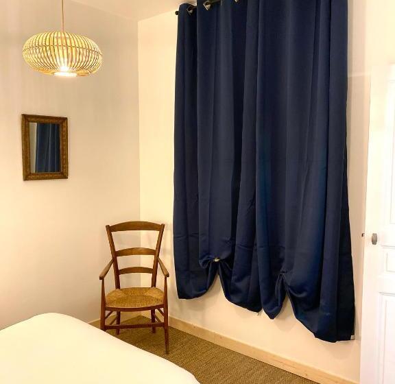 민박 La Maison De Thaïs