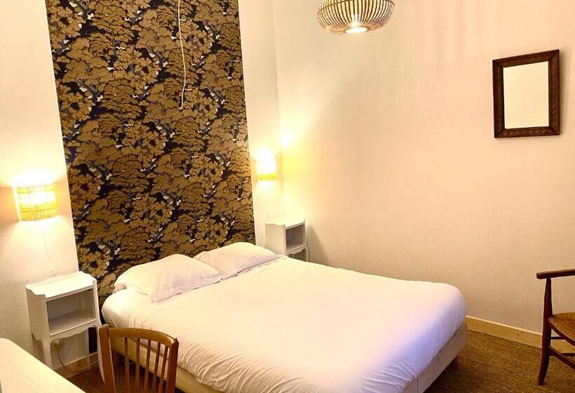 민박 La Maison De Thaïs