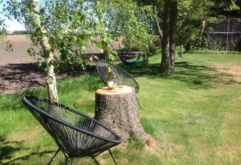 Dyrlev Bed & Breakfast