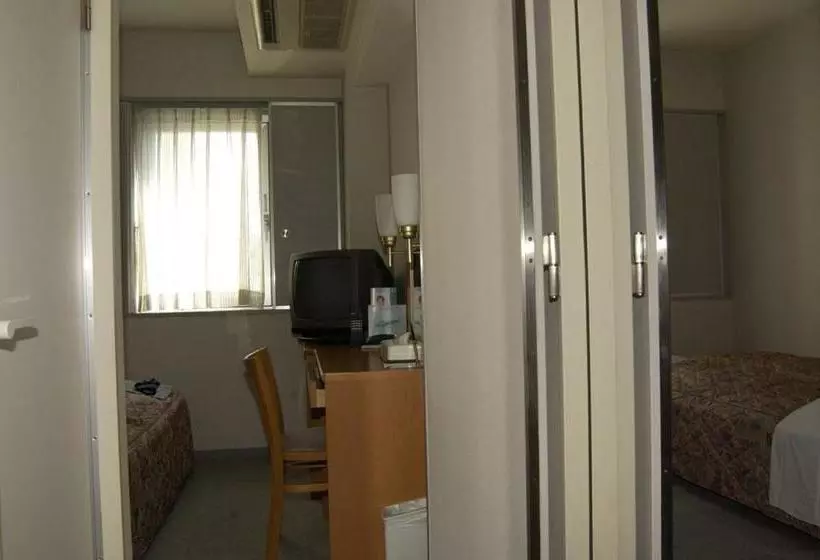 هتل Himeji Green  Tatemachi