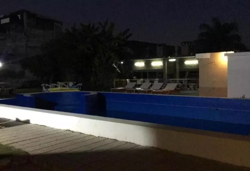 ホテル Alto Rio Hondo