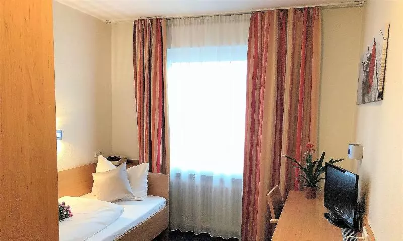ホテル Austria Stuttgartcity