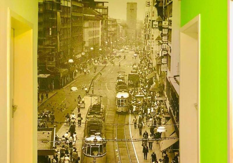 هتل Austria Stuttgartcity