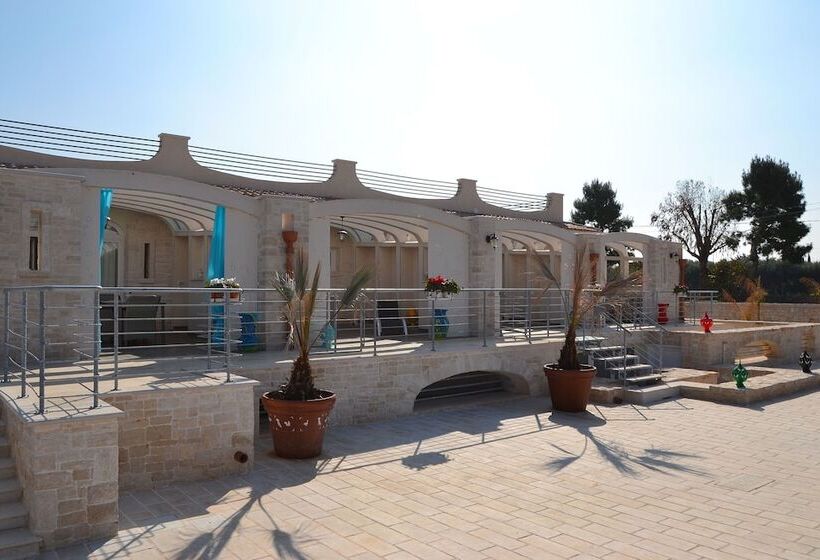 هتل Casale Porto Contessa