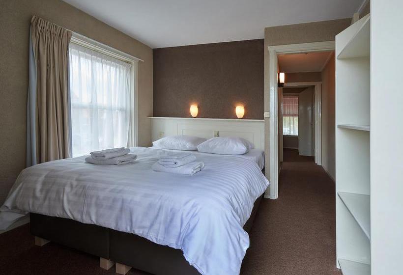 ホテル De Rode Leeuw