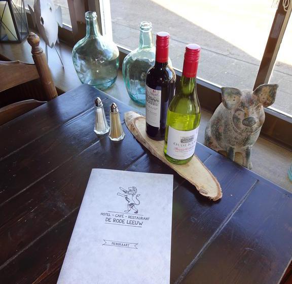 ホテル De Rode Leeuw