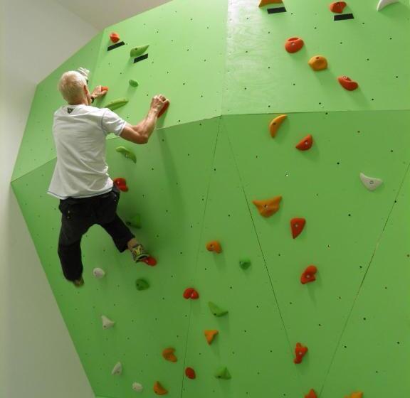 Отель Hyvärilä Youth  And Holiday Centre