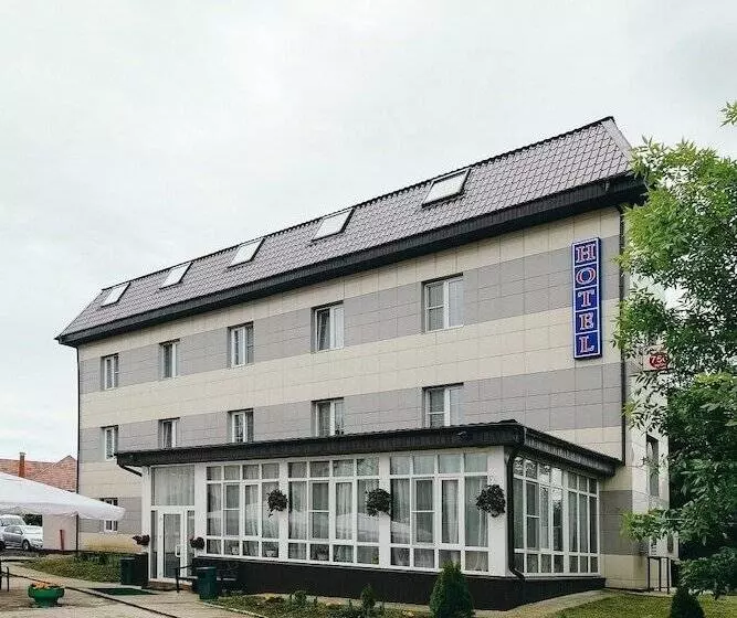 هتل Iceberg House