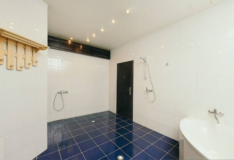 בית מלון כפרי Iceberg House