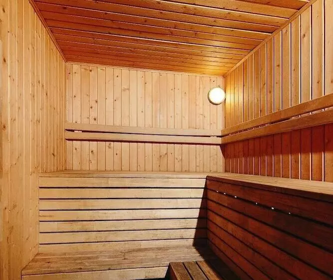 هتل Iceberg House