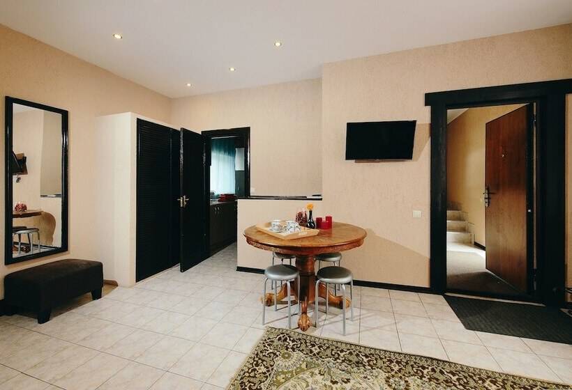 בית מלון כפרי Iceberg House