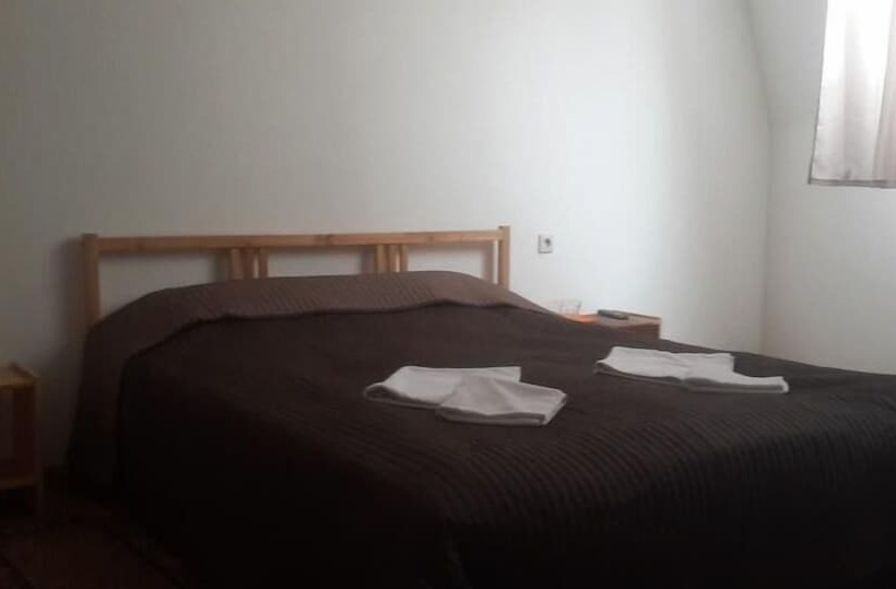 בית מלון כפרי Iceberg House