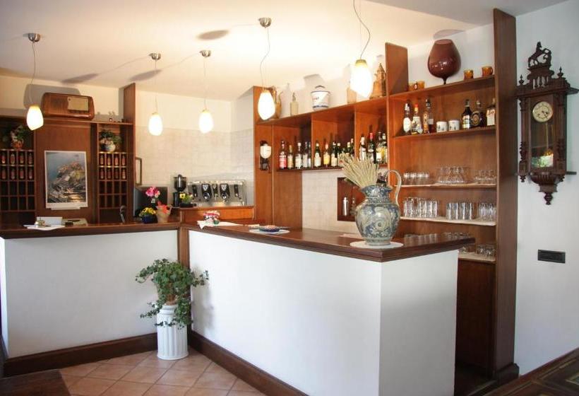 ホテル La Locanda