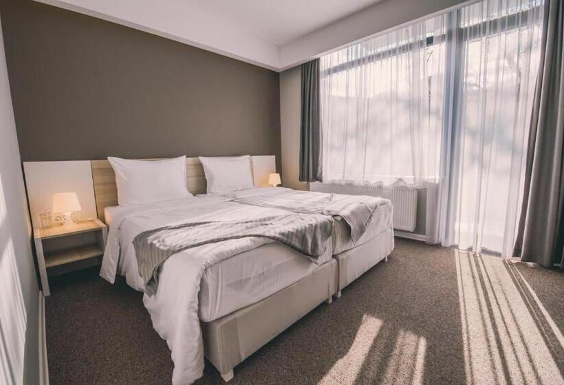 هتل Nova Bentbaša