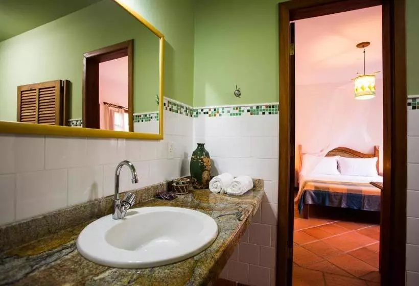 ホテル Pousada Corsário Santo André