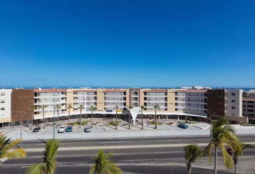 ホテル Altitude By Krystal Grand Los Cabos – All Inclusive
