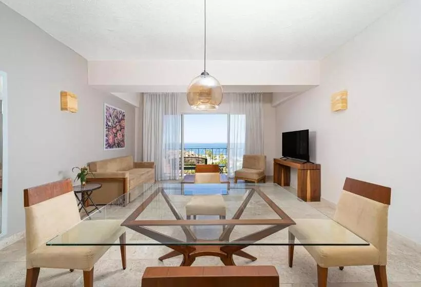 ホテル Altitude By Krystal Grand Los Cabos – All Inclusive