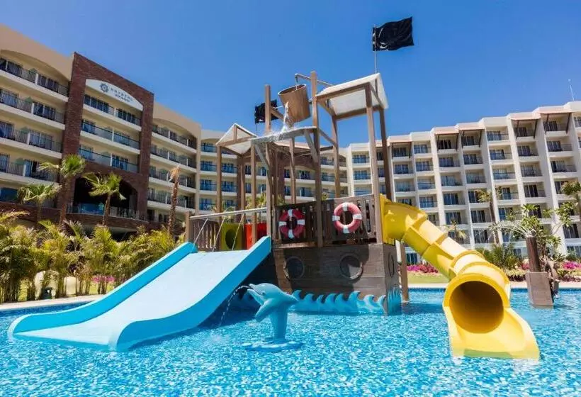 ホテル Altitude By Krystal Grand Los Cabos – All Inclusive