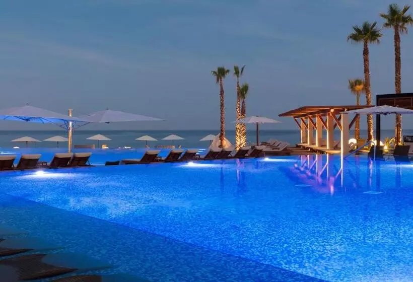 ホテル Altitude By Krystal Grand Los Cabos – All Inclusive