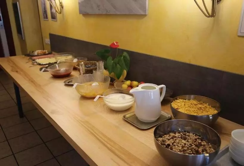 هتل Schwarzer Adler Sillian