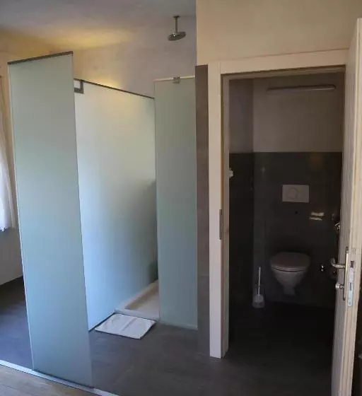 هتل Schwarzer Adler Sillian