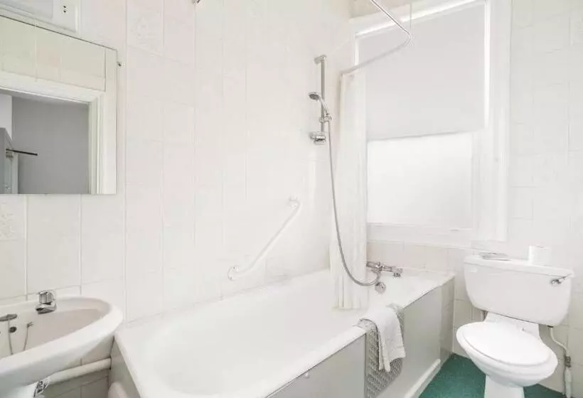 The Esplanade Hotel By Compass Hospitality