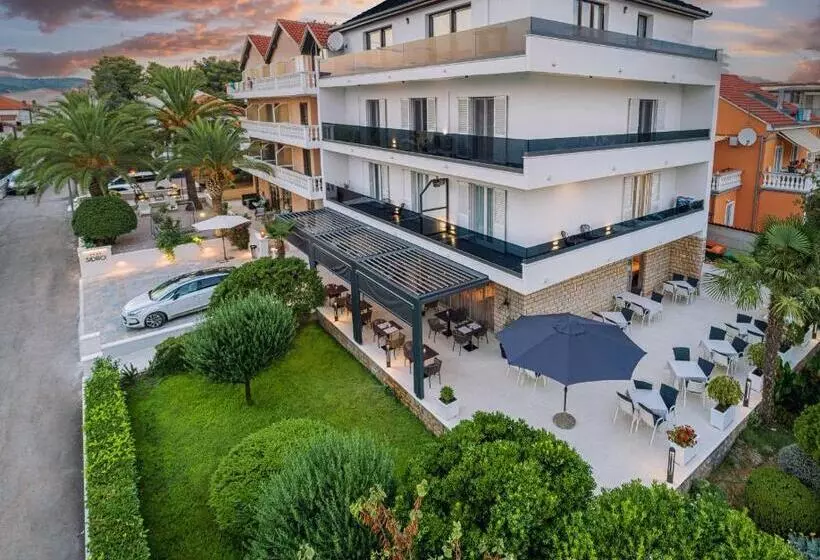 B&b Sidro