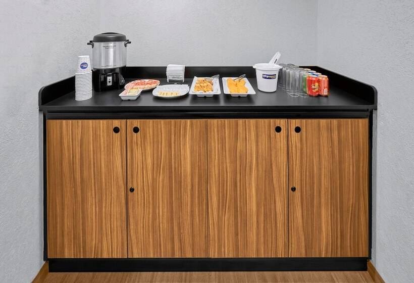 Szálloda City Express By Marriott Tampico Altamira