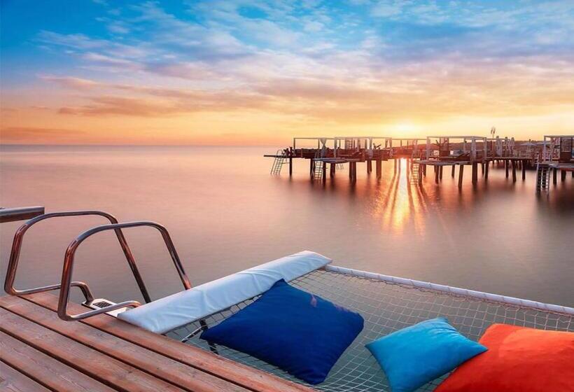 Elexus Hotel Resort & Spa & Casino