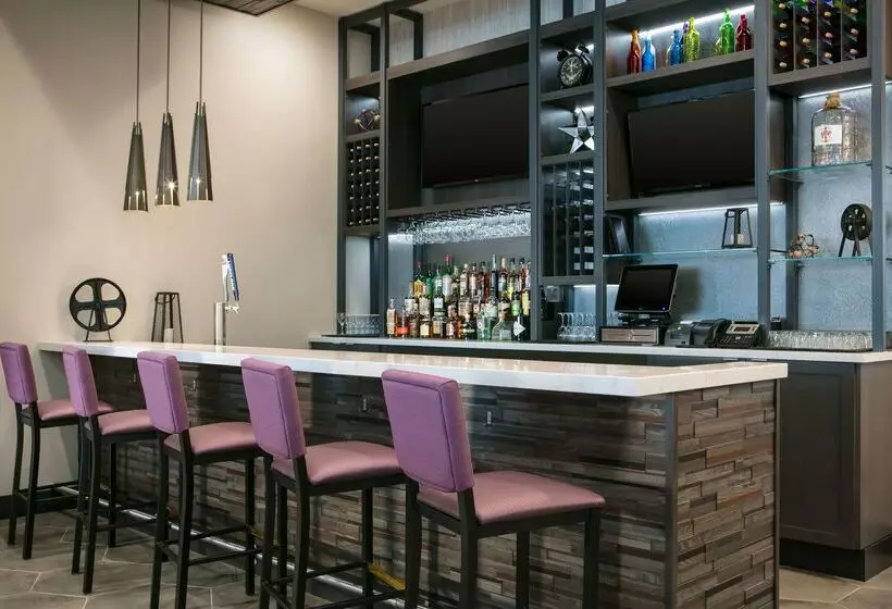 ホテル Hilton Garden Inn Iowa City Downtown University