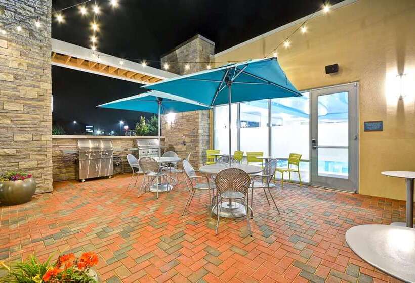 فندق Home2 Suites By Hilton Charles Town