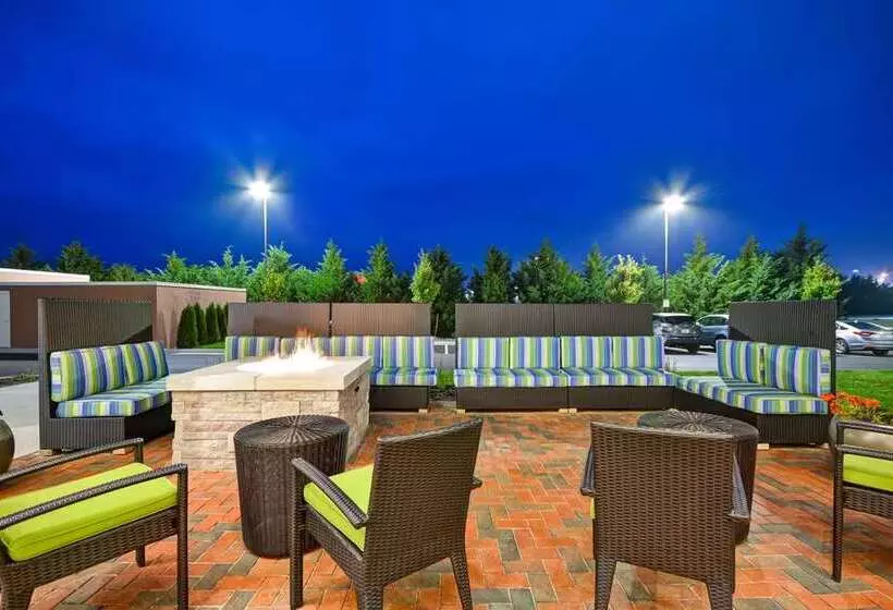 ホテル Home2 Suites By Hilton Charles Town