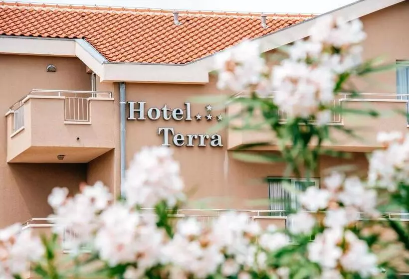 Hotelli Terra