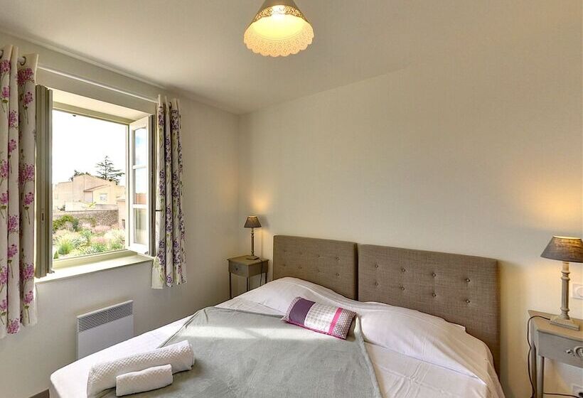 Domaine De Puychêne