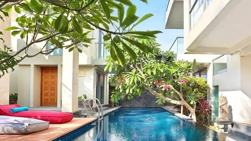 Echo Beach Designer Apartment