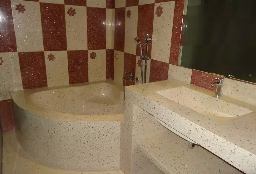 Echo Beach Designer Apartment