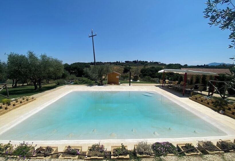 هتل Agriturismo Privato La Casa Del Sole